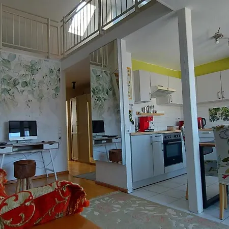 Ruhiges & Zentrales Loft In Apartment *