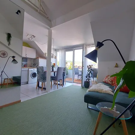 شقة Ruhiges & Zentrales Loft In