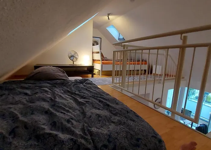 Ruhiges & Zentrales Loft In Apartament